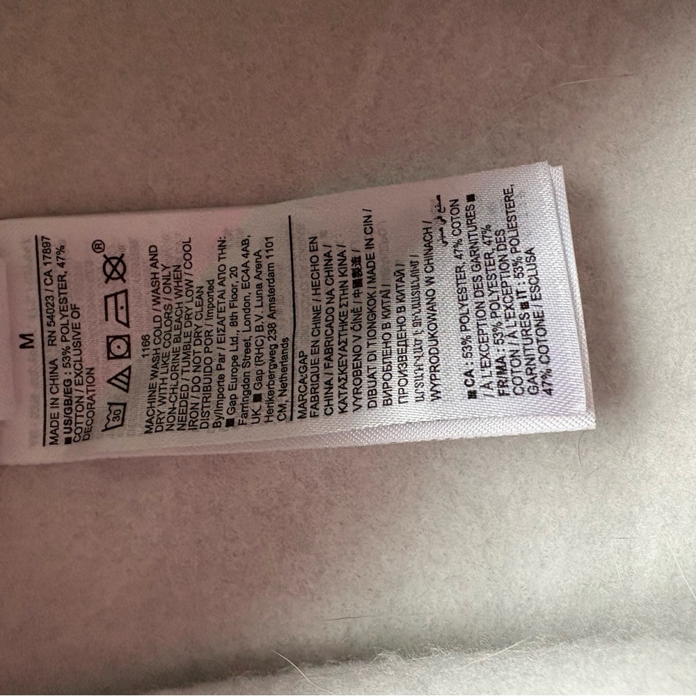 GAP Light Gray Hooded Pullover for DOG 🐶 - Picture 7 of 10